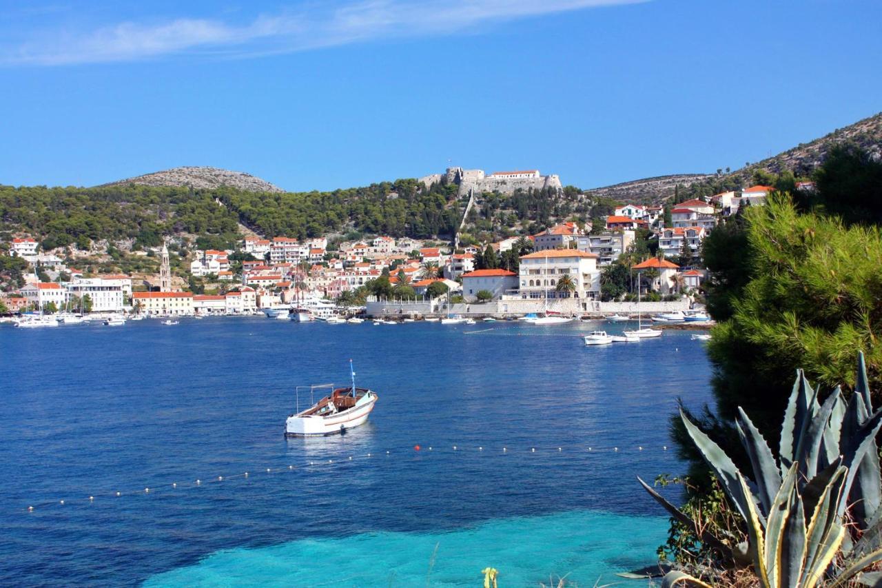 Apartments By The Sea Hvar - 10430 Hvar Town Exterior foto